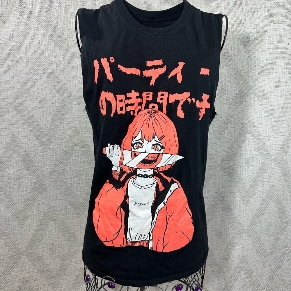 Hot Topic muscle tee party time peach anime grinning knife tee size S